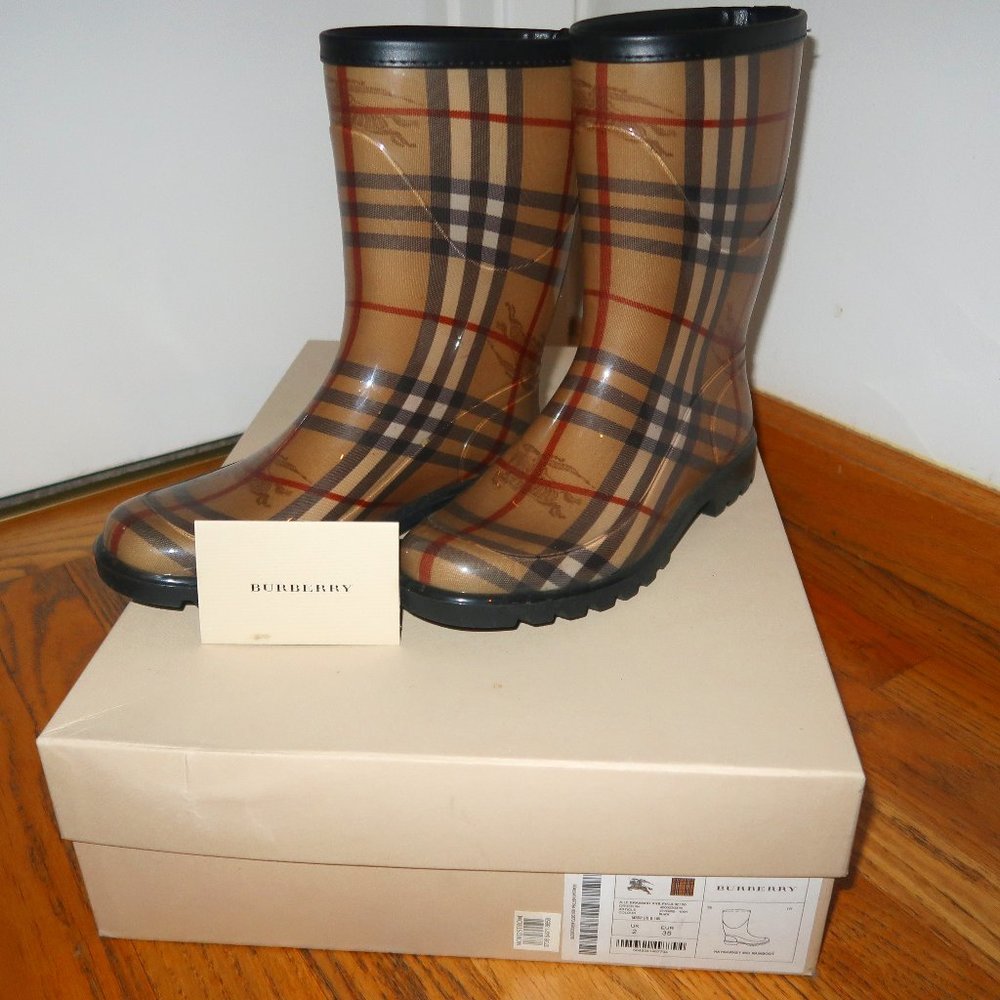 BURBERRY Haymarket Check Plaid Print Rubber Rain Boots